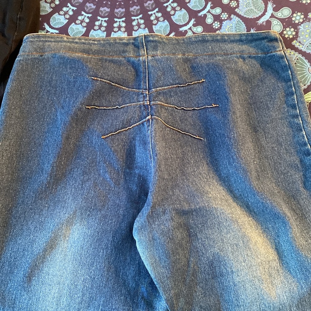 Committed stretch jeans - Picture 2 of 2